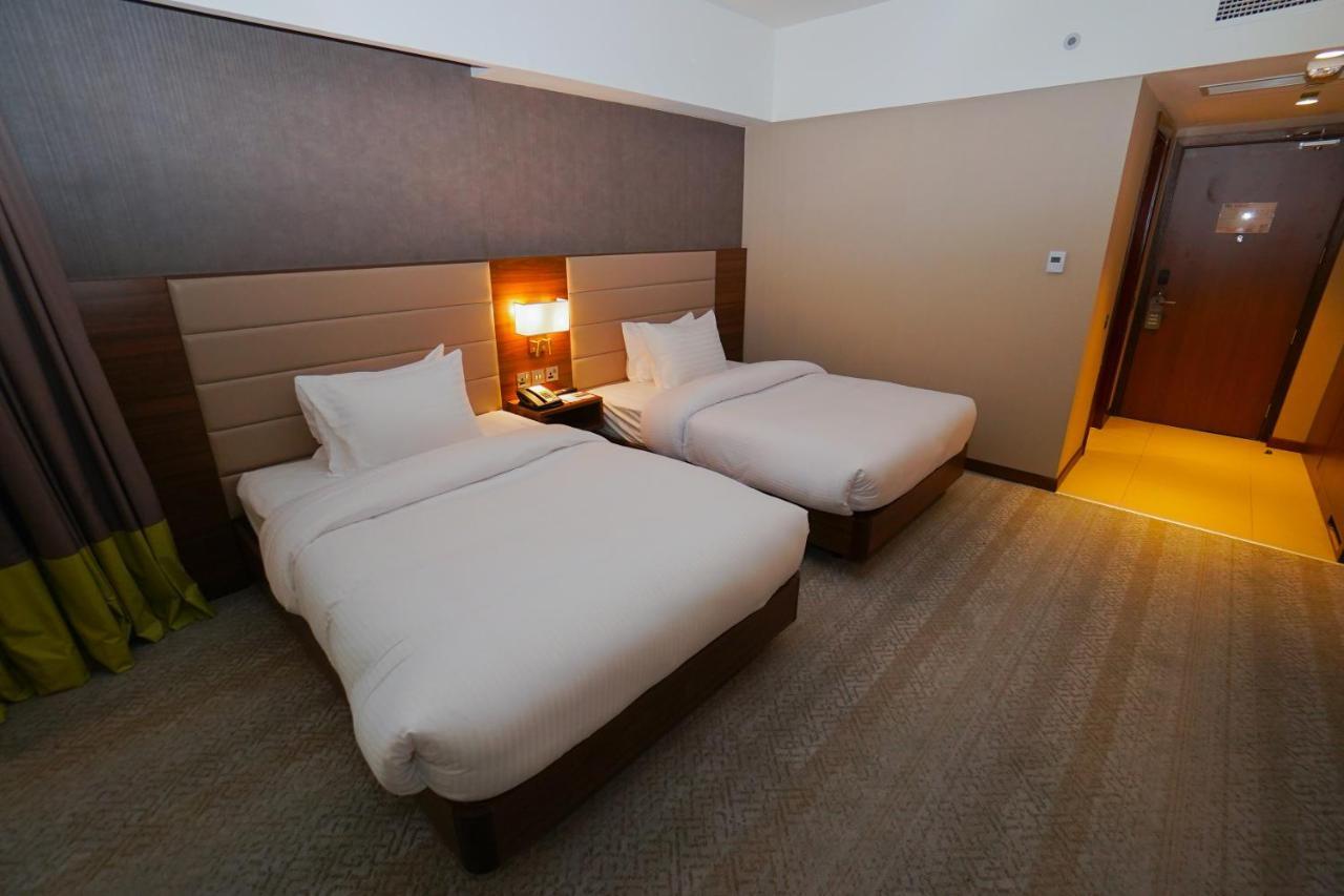 The Grand Lux Hotel Доха Екстериор снимка Deluxe room