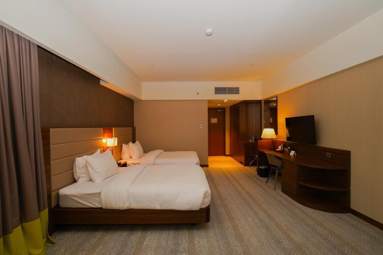 The Grand Lux Hotel Доха Екстериор снимка Deluxe room