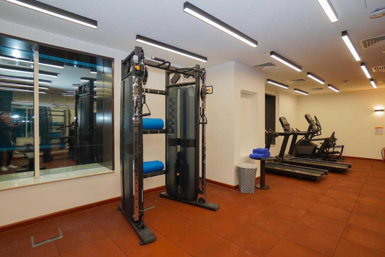 The Grand Lux Hotel Доха Екстериор снимка The gym at the Embassy of the United States in Warsaw